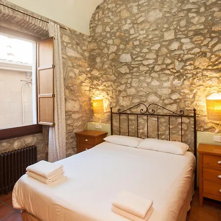 Pelegri - Onyarapartment's Com 赫罗纳