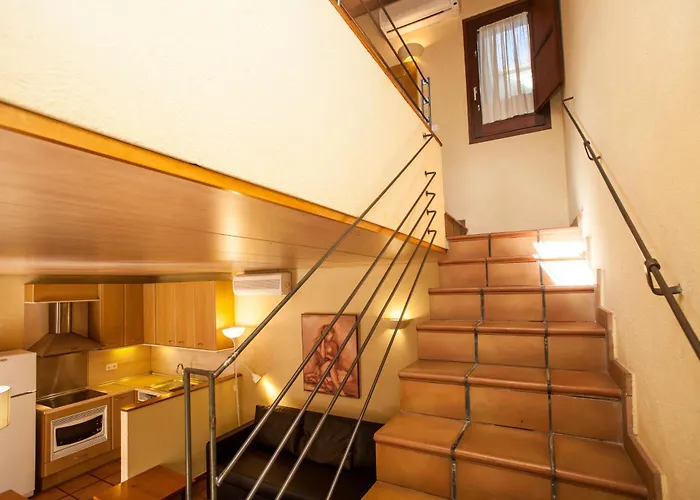 Pelegri - Onyarapartment's Com Жирона