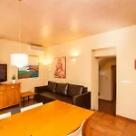 Pelegri - Onyarapartment's Com ジローナ