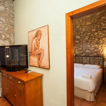 Pelegri - Onyarapartment's Com * Girona