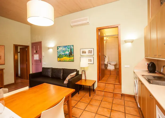 Pelegri - Onyarapartment's Com Girona