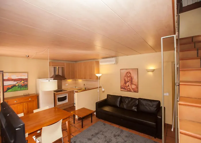 Pelegri - Onyarapartment's Com *