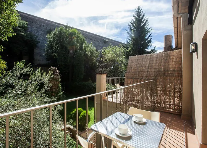 Pelegri - Onyarapartment's Com *