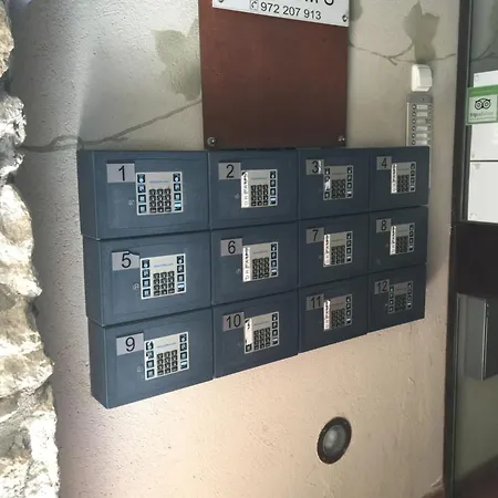 Pelegri - Onyarapartment's Com * Жерона