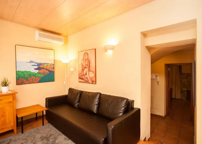 Lägenhet Pelegri - Onyarapartment's Com